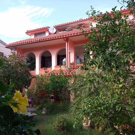 Villa Corrias Siliqua Exteriér fotografie