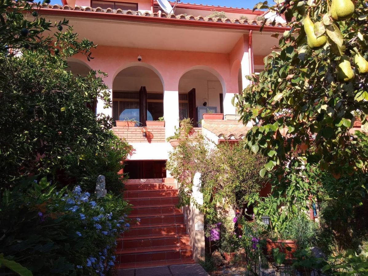 Villa Corrias Siliqua Exteriér fotografie