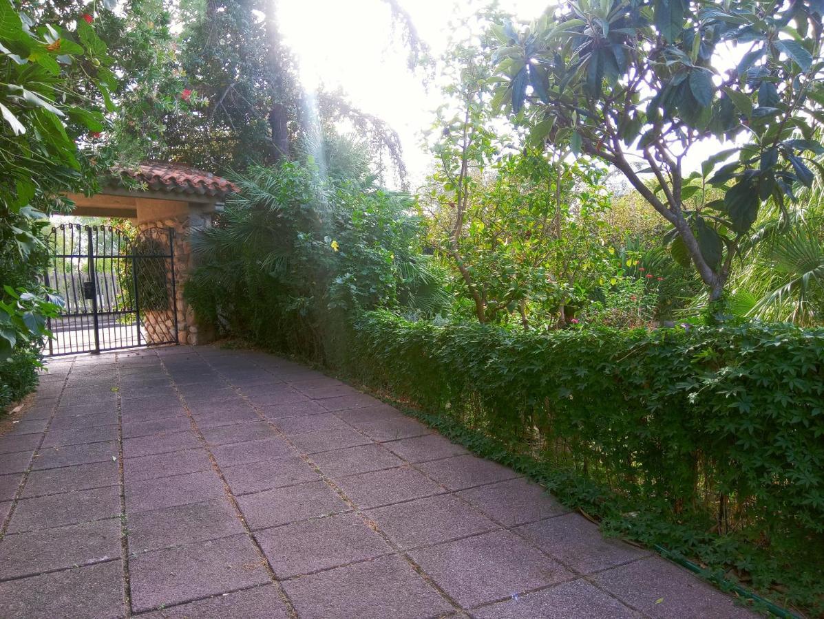 Villa Corrias Siliqua Exteriér fotografie